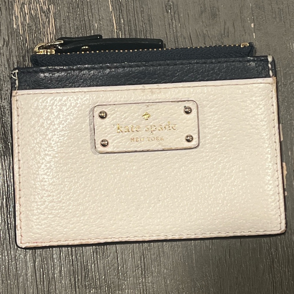 Kate Spade Adi Grove Street Pebbled Leather Card Wallet Coin Purse Navy & White